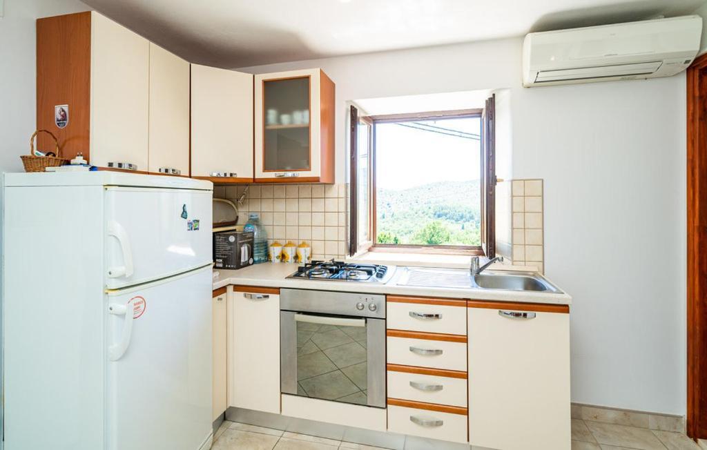 Apartment Harmony - With Free Parking Doli Exterior photo